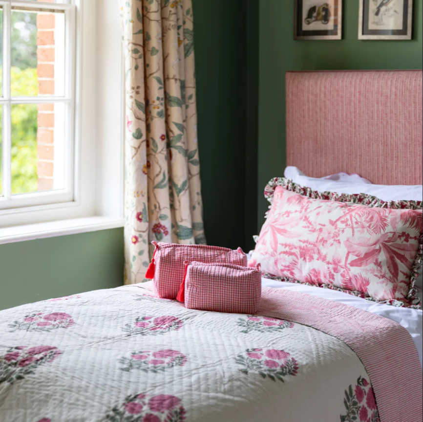 Sarah K Pink & Green Floral Pique Quilt