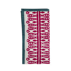 Kelling Home Teal Little Oak Leaf Tablecloth with Pink Border- Napkins Included