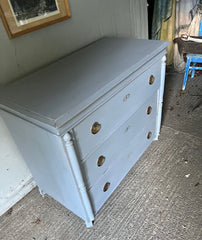 Decorative Antique Pine Chest of Drawers in Pale Grey