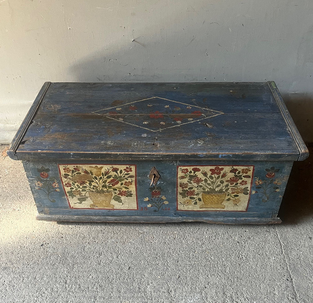 Delightful Folk Art Painted Marriage Box with Wild Flowers on Blue & Cream