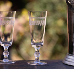 Set of 4 Crystal Champagne Flutes with Oval Design