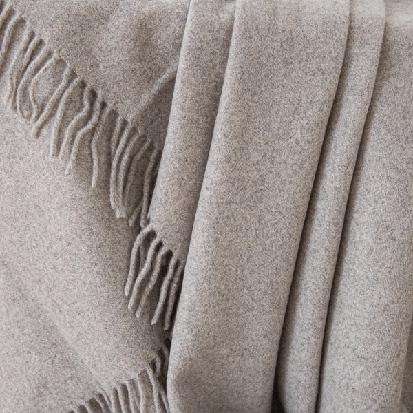 100% Cashmere Throw In Grey