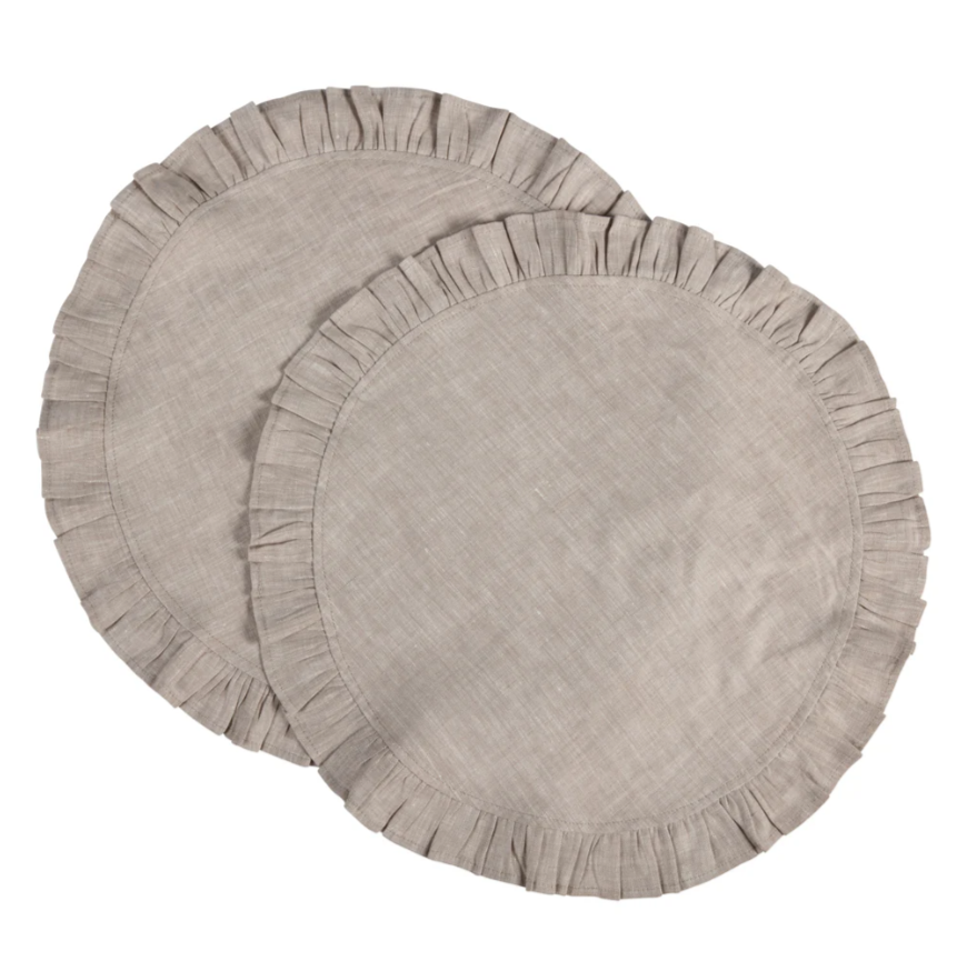 Ruffle Round Placemat in Natural- Set of 2  | Kelling Home