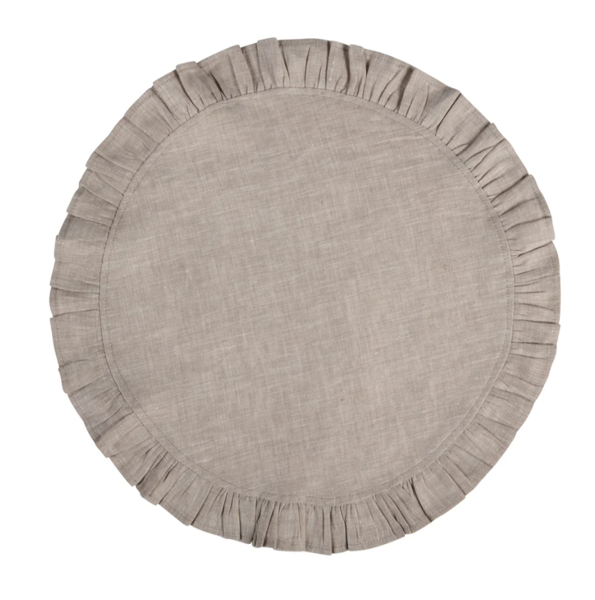 Ruffle Round Placemat in Natural- Set of 2  | Kelling Home