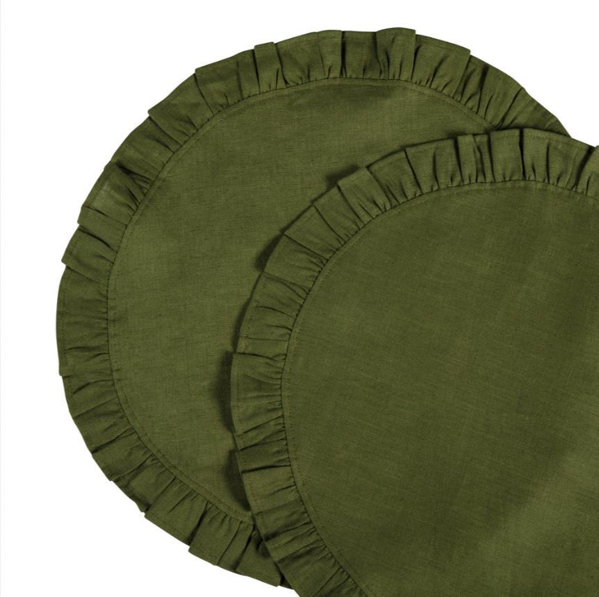 Ruffle Placemat in Dark Green- Set of 2 | Kelling Home