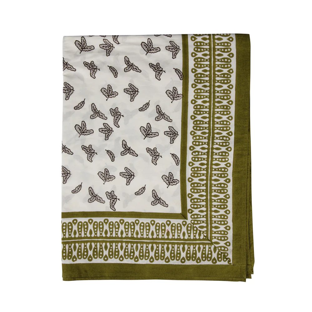 Putty Little Oak Leaf Tablecloth with Peridot Green Border- Napkins Included