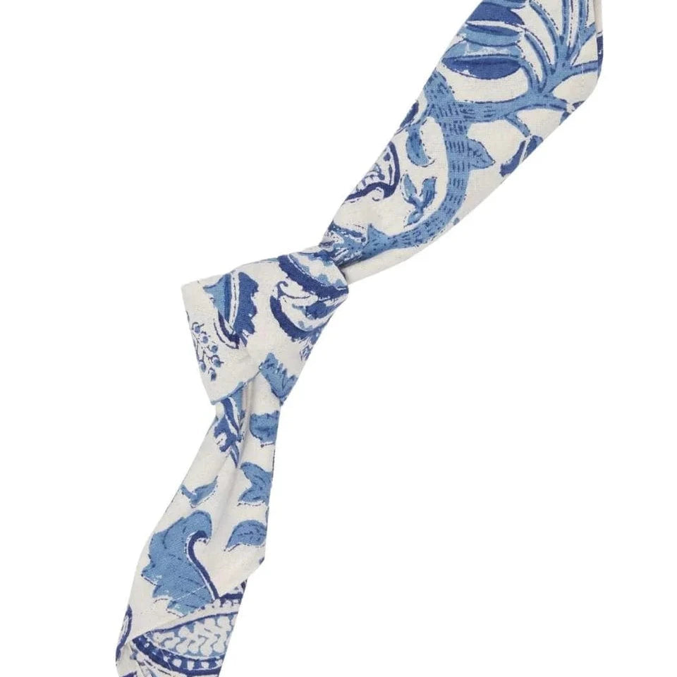Set of 4 Blue & White Floral Table Napkins | Cass By JJ