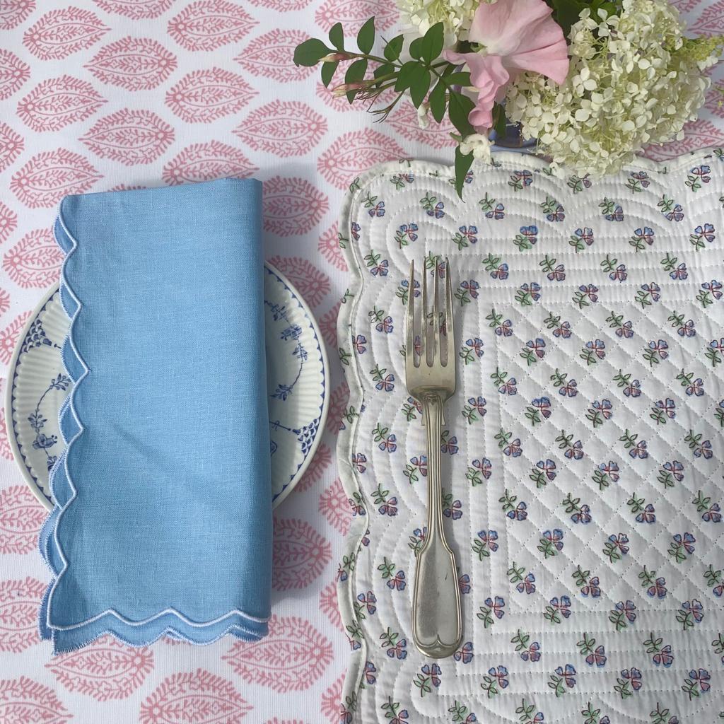Ditsy' Lilac & Green Floral Quilted Scallop Placemat