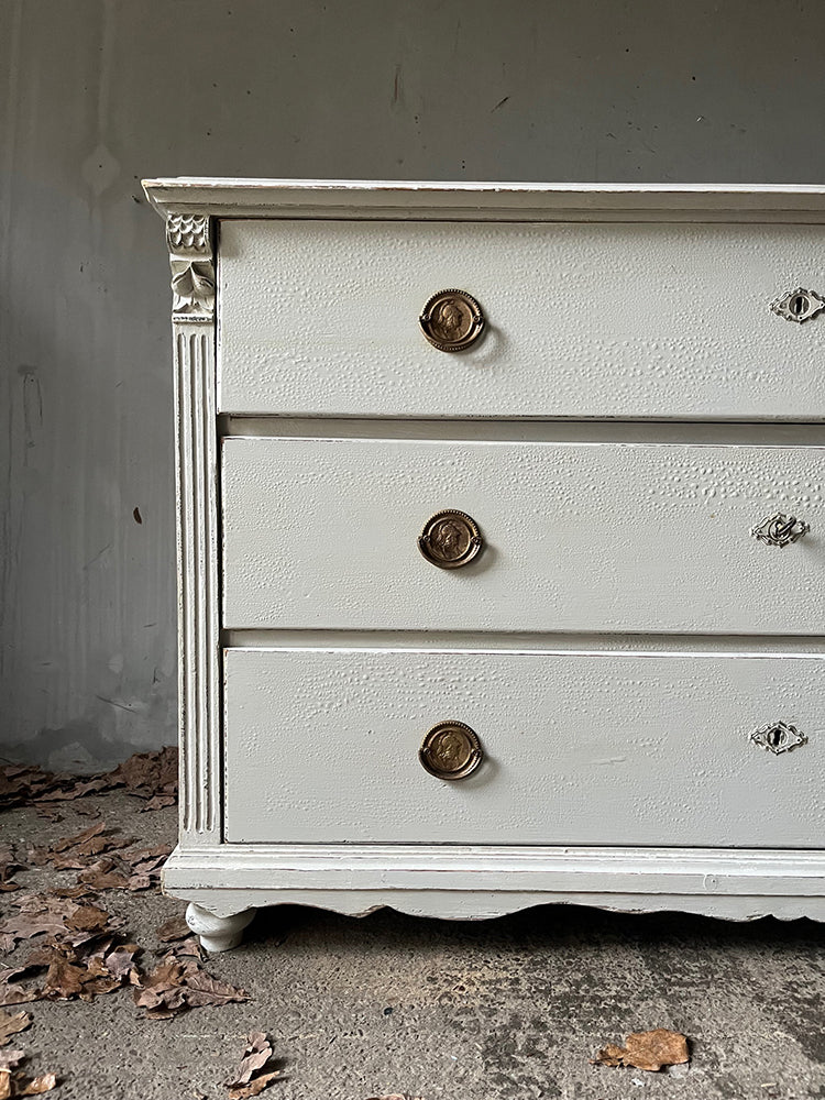 Large Decorative Antique Painted Chest of Drawers in Old White