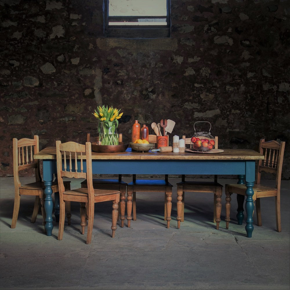 7ft Oak Farmhouse Kitchen Table with Turned Legs