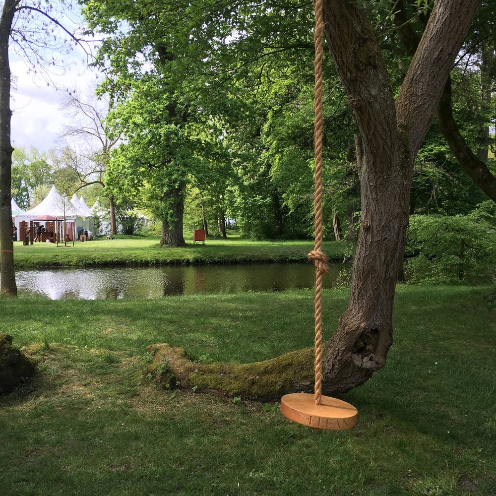 Solid Oak Personalised Round Swing | Oak & Rope Company