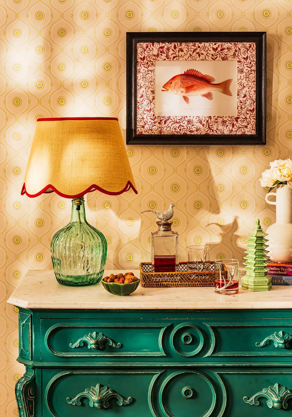 Jute Scallop Lampshade with a Red Trim | Casa byJJ